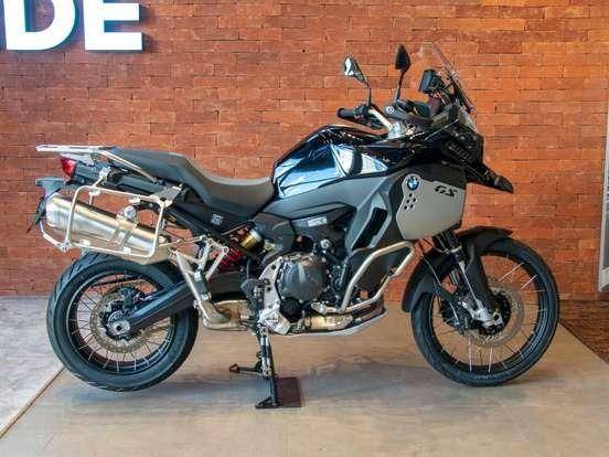 BMW F 900 GS ADVENTURE BMW F 900 GS ADVENTURE